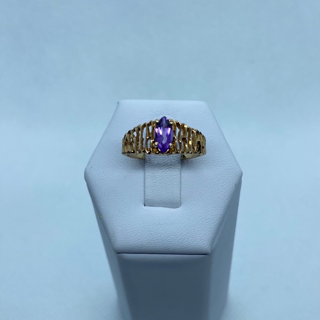 10k Amethyst Ring